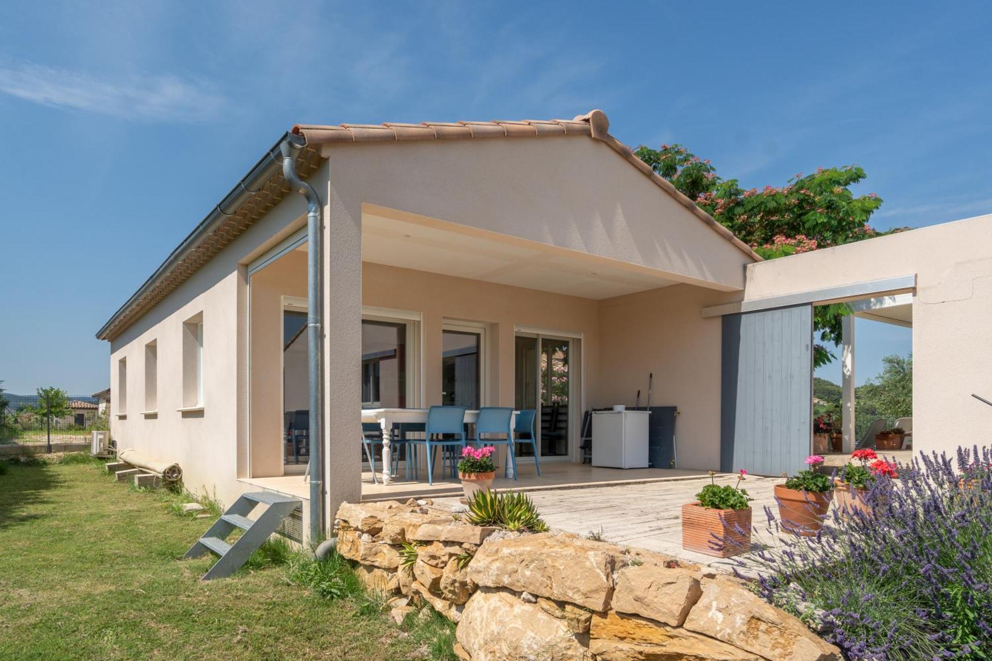 Vila Les Terrasses De Cascavelle Blauvac Exteriér fotografie